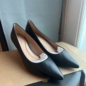 Cole Haan Vandam Leather Pumps 10.5b waterproof pointed toe